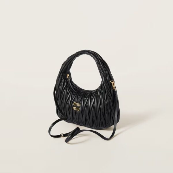 Wander Matelassé Medium Hobo Underarm Bag