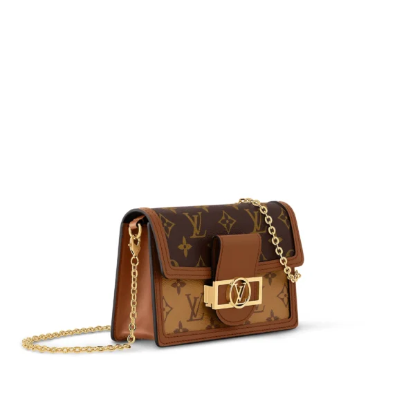 Dauphine Chain Wallet